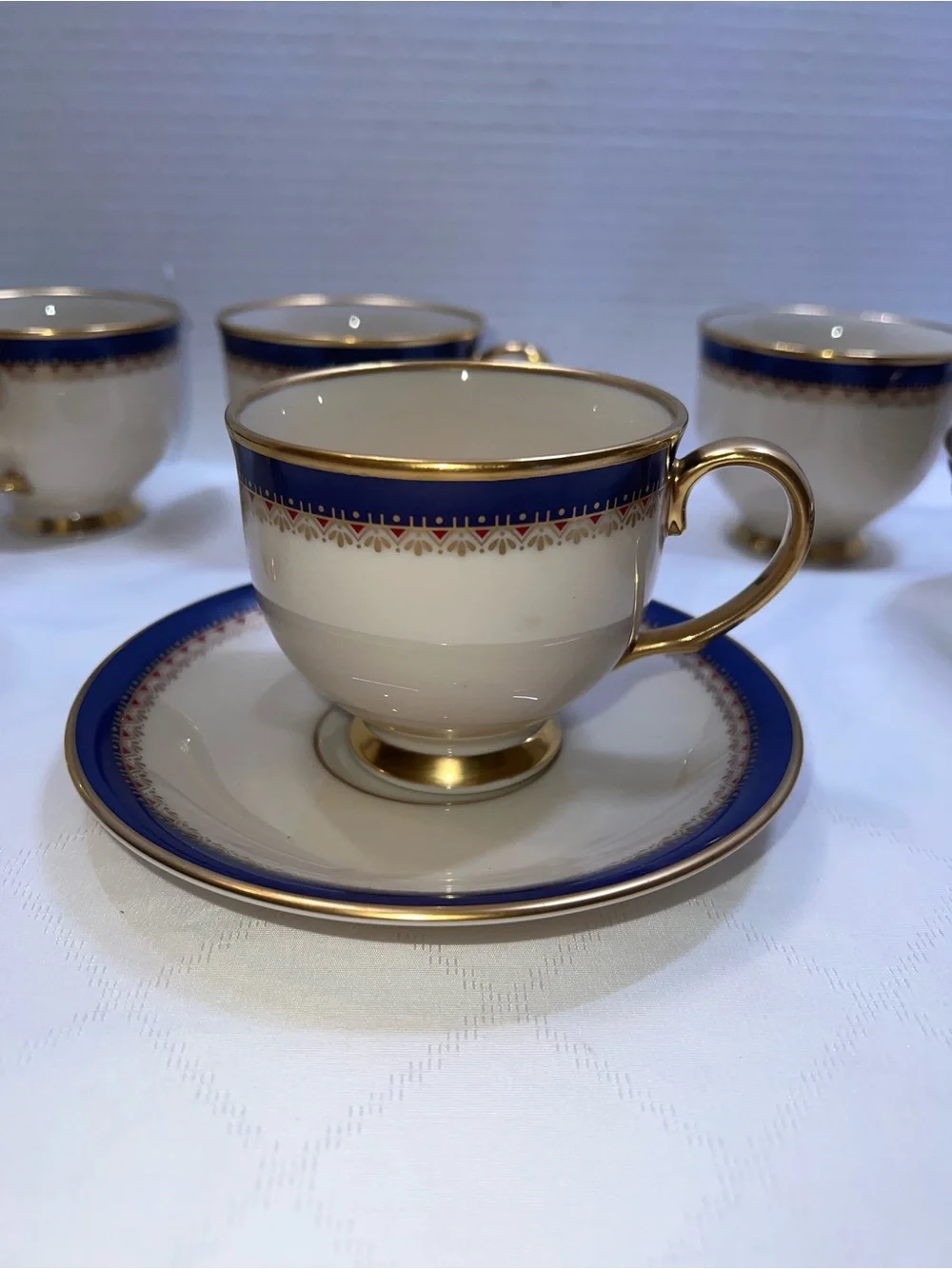 Lenox Presidential Collection Jefferson Footed Cup and Saucer 24K Gold Set of 7